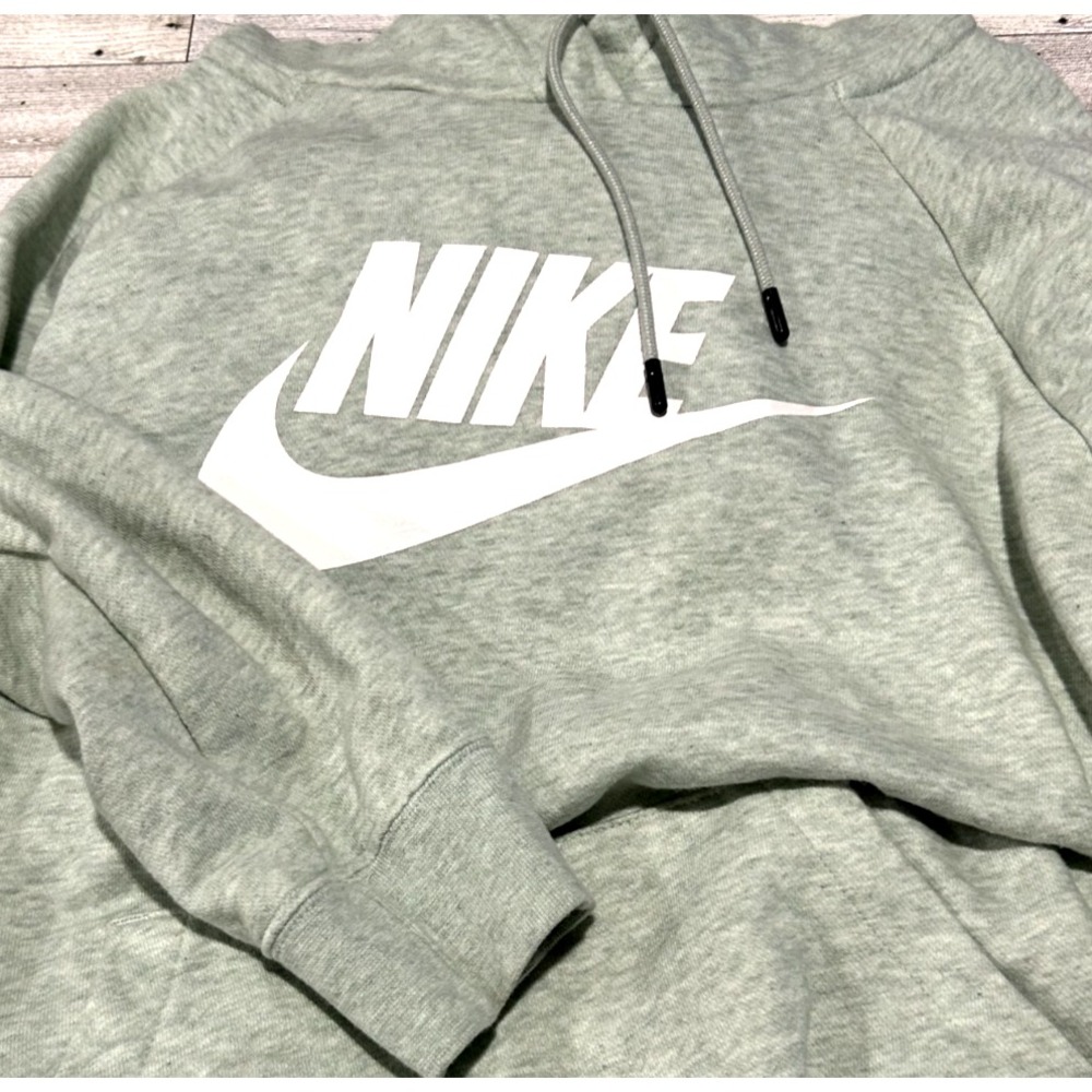 NIKE Seafoam Green White Heathered Pullover Long Sleeve Hoodie Sweatshirt SMALL